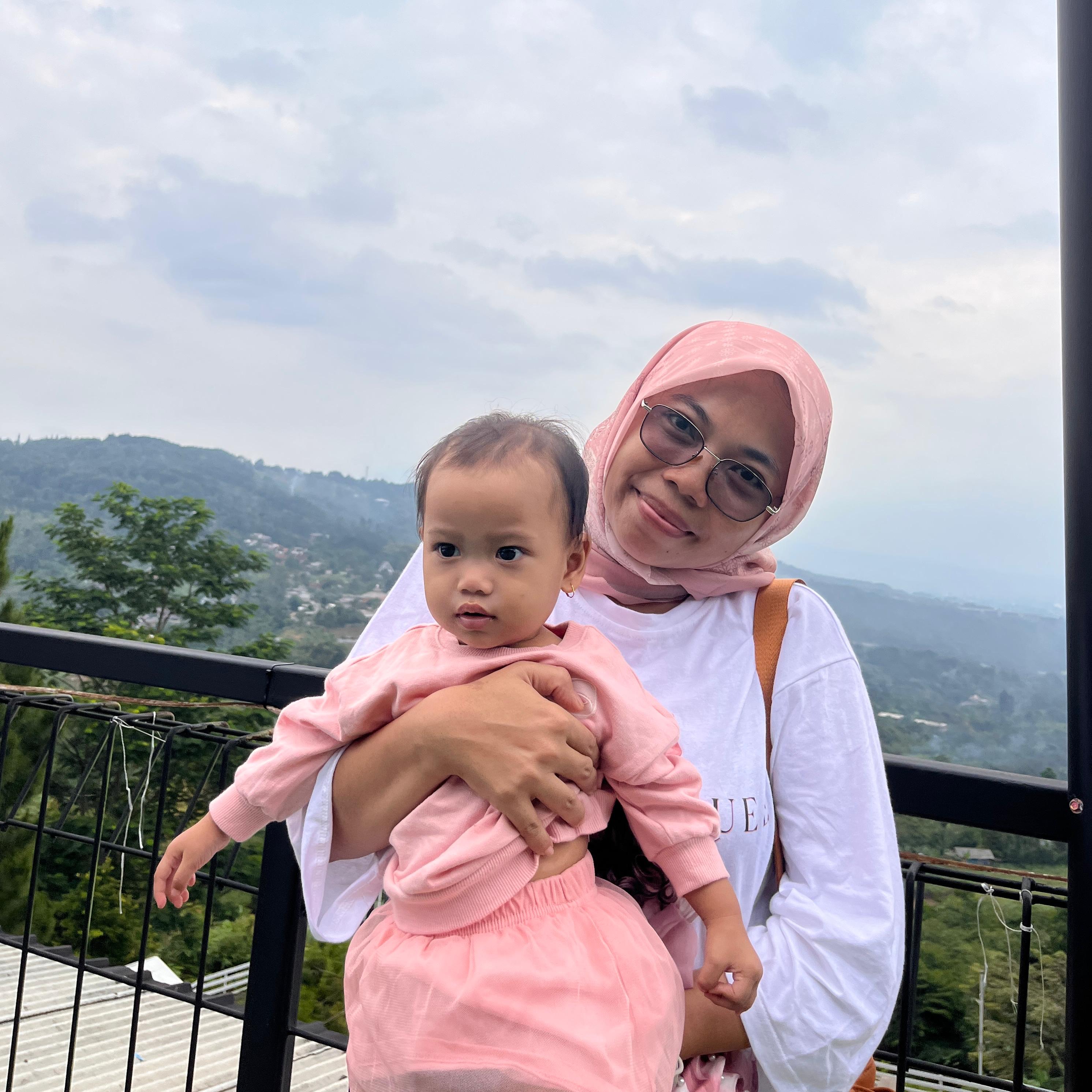 Tri Ayu